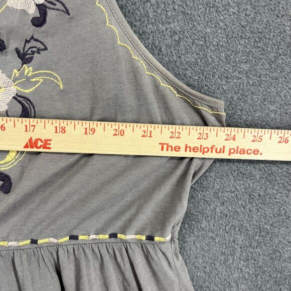 Torrid Shirt Womens 2 2X Gray Embroidered Floral Babydoll Tank Top Tunic Boho - Picture 10 of 16